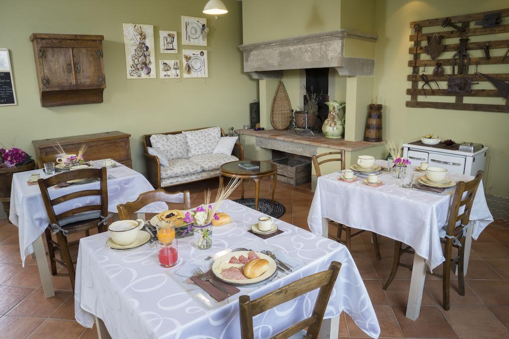 Podere Le Spighe Guest House Castroncello Екстериор снимка