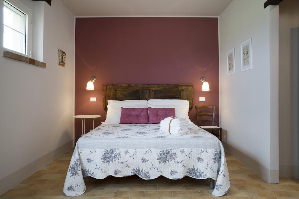 Podere Le Spighe Guest House Castroncello Стая снимка